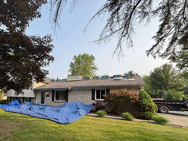 fenton, mi residential roofing services
