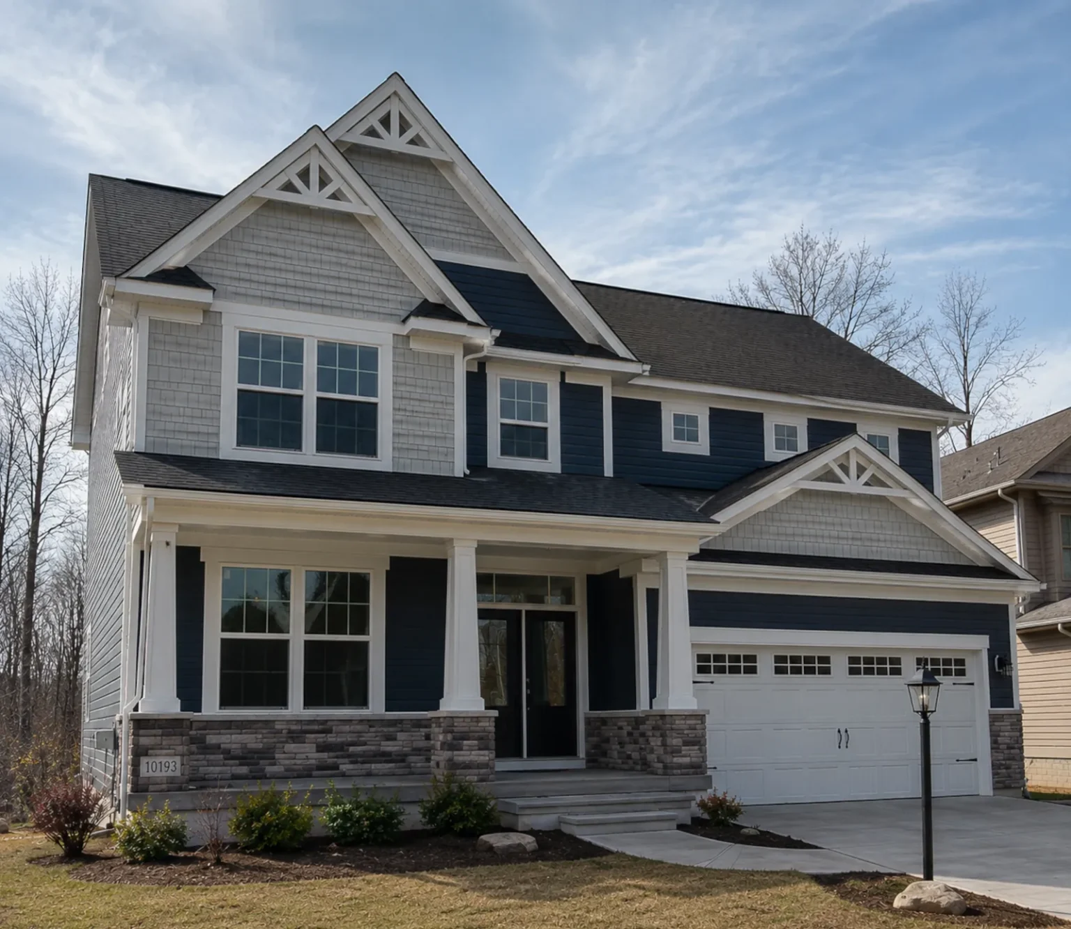 Flushing michigan home with new dimensional roofing shingle from a full roof replacement.